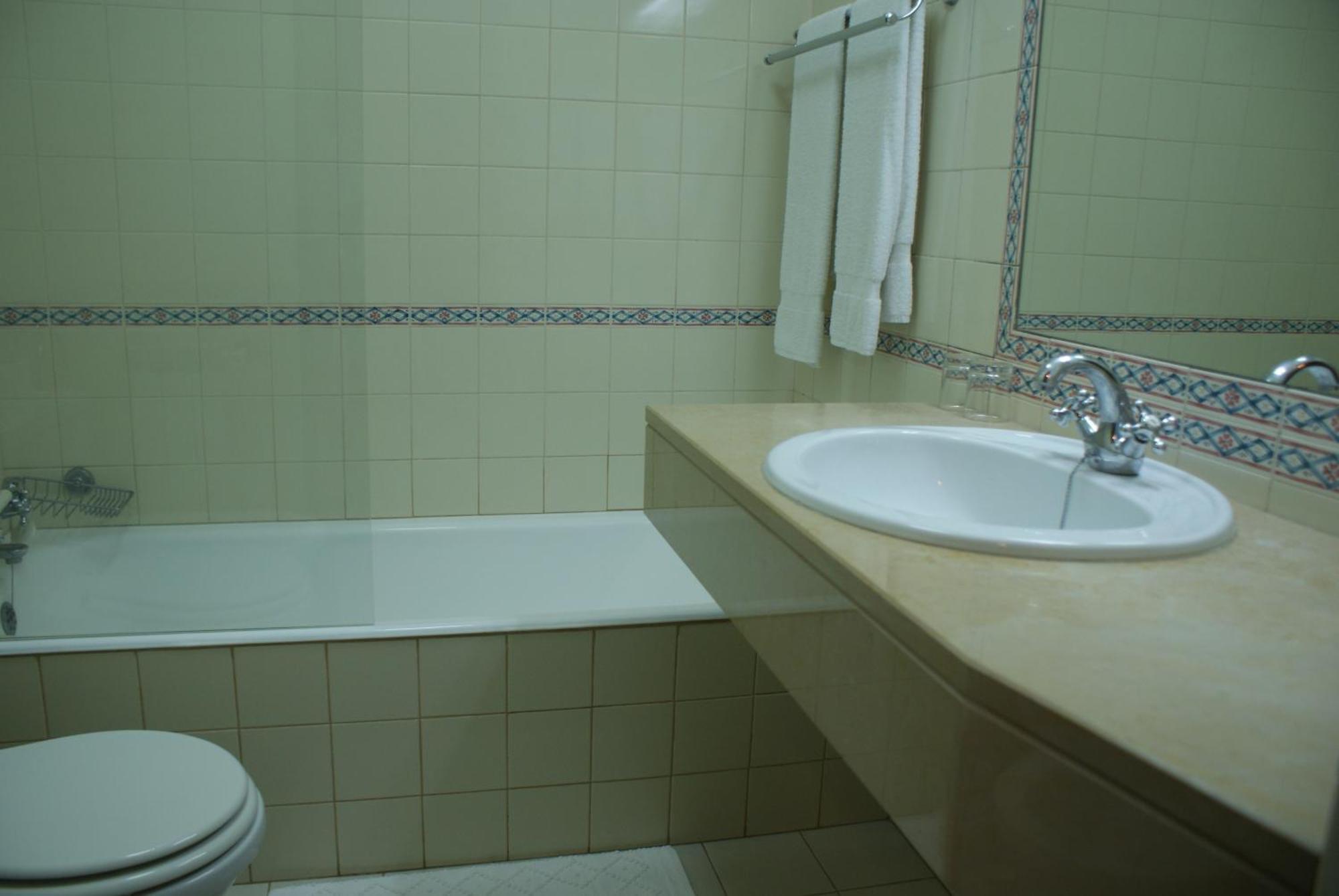 Quinta De Sao Bento Guest House Vila de Prado Ruang foto