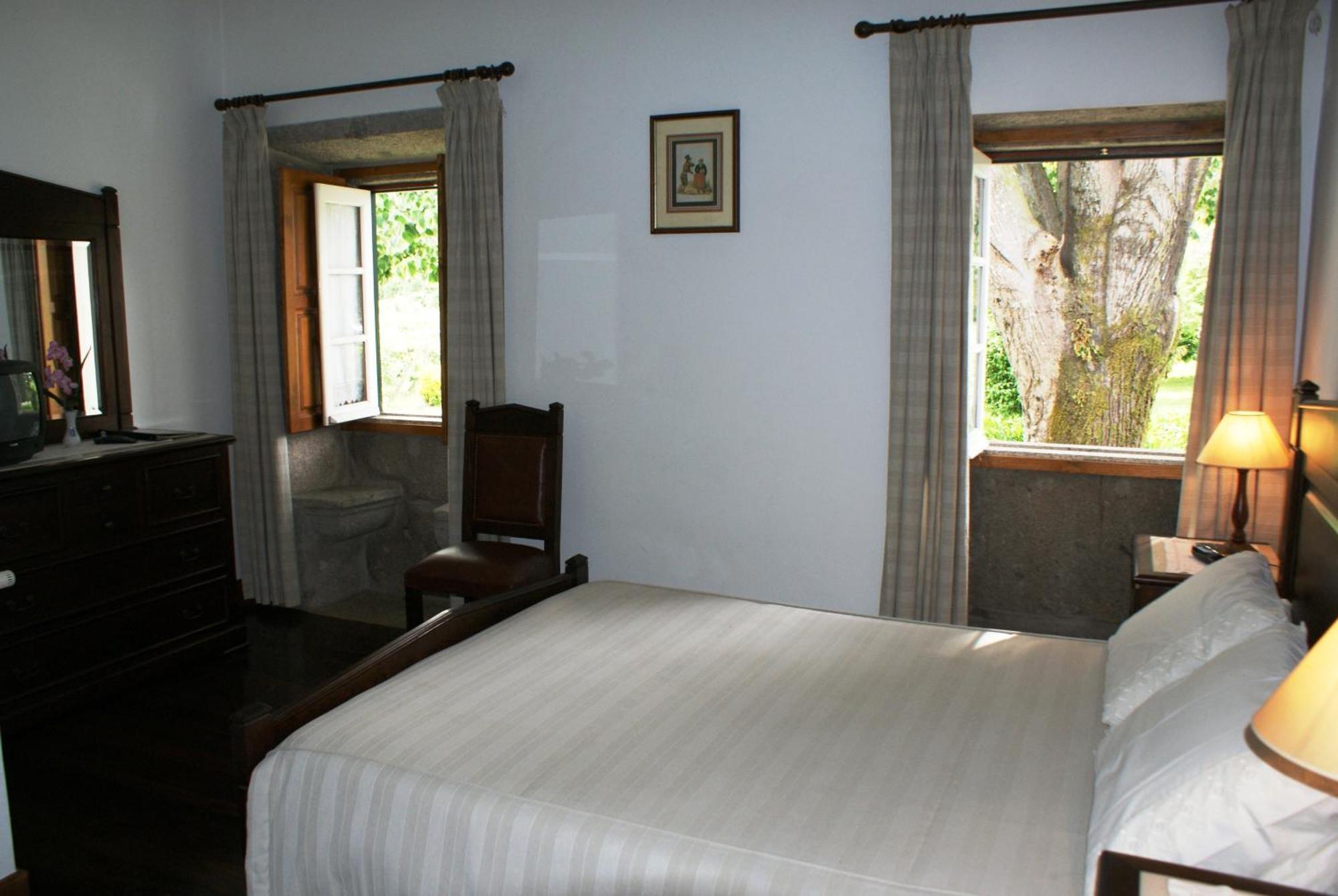 Quinta De Sao Bento Guest House Vila de Prado Ruang foto